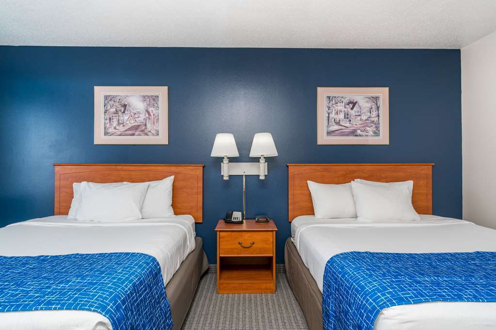 Travelodge & Suites By Wyndham Fargo/Moorhead Phòng bức ảnh